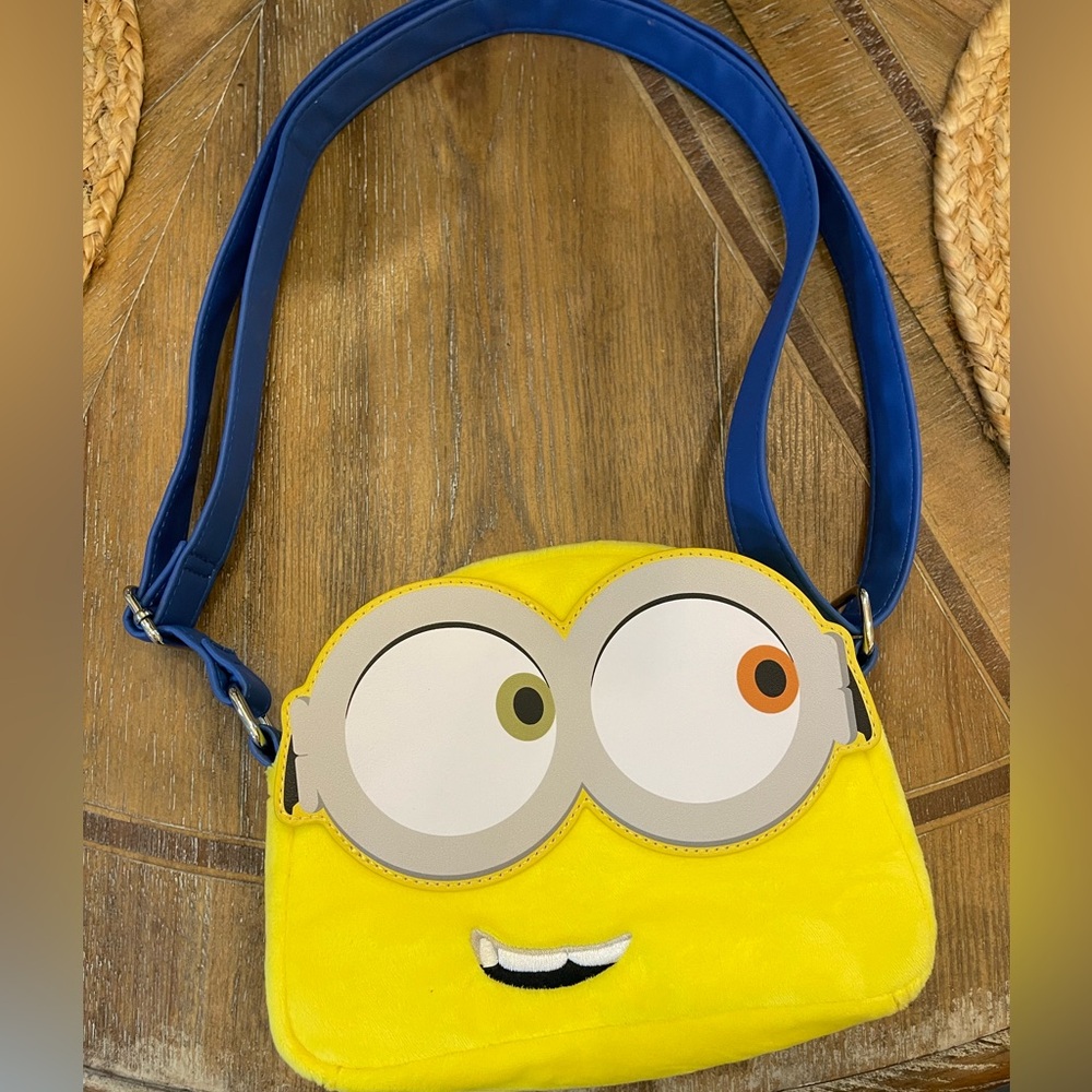Loungefly Despicable Me, Minions Fuzzy Bob Crossbody Bag